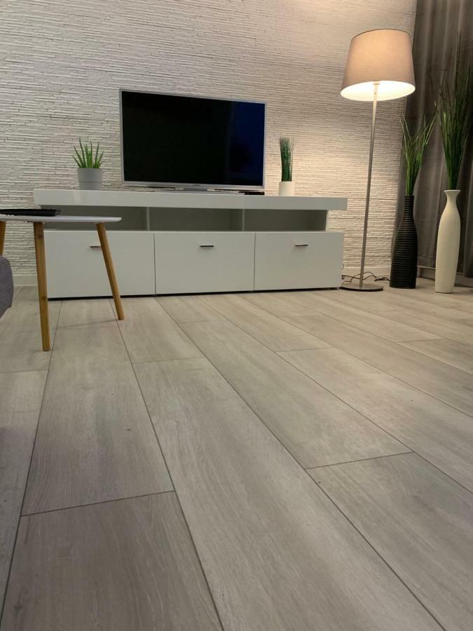 Apartament Zelazna 11 Appartement Stary Toruń Buitenkant foto